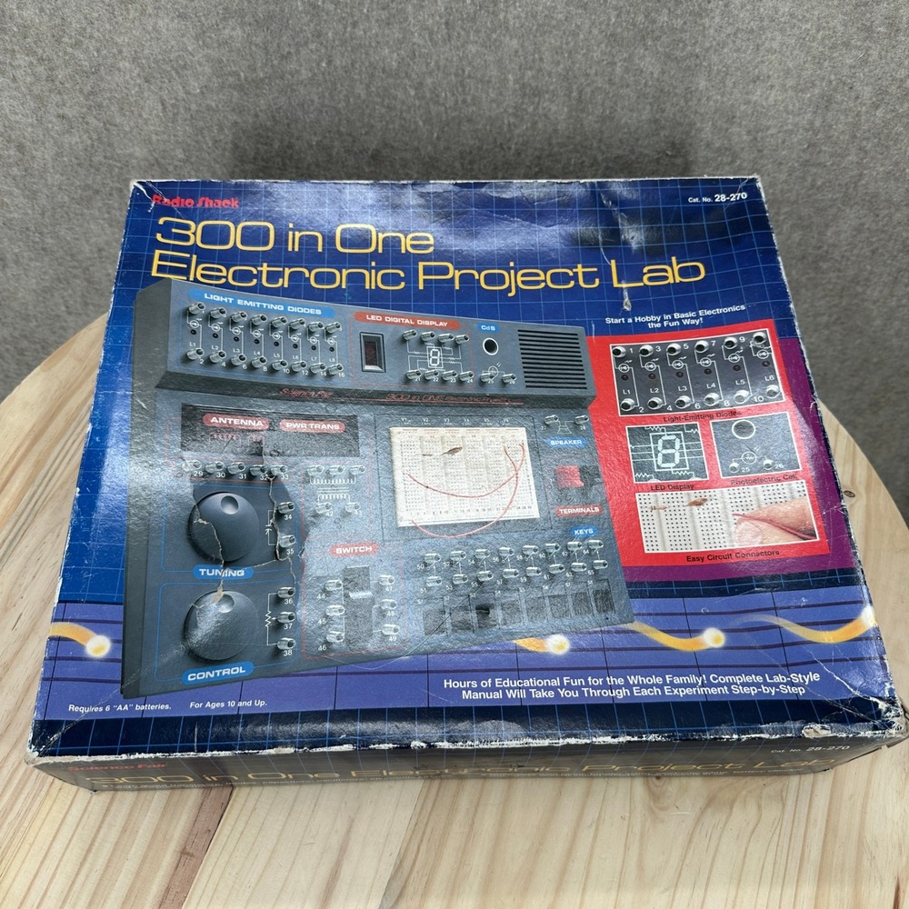 Radio Shack 300 in One Electronic Project Lab Science Fair Kids OS Blue Vintage